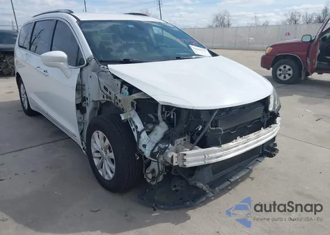 2019 Chrysler Pacifica Touring L z USA, uszkodzony, nr VIN 2C4RC1BG5KR537437